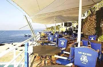 Hotel Restaurant Les Roches 4*